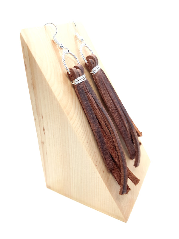 LONG TASSELS | RUSTIC BROWN