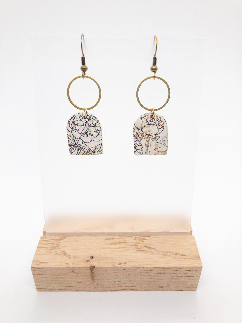 SMALL CORK EARRINGS | PARCHMENT PEONY